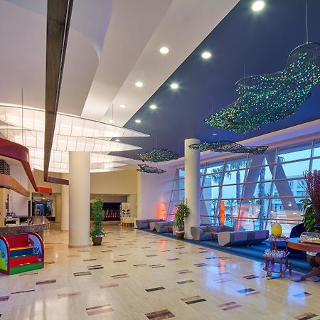 La Blanche Resort & Spa トゥルグトレイス エクステリア 写真