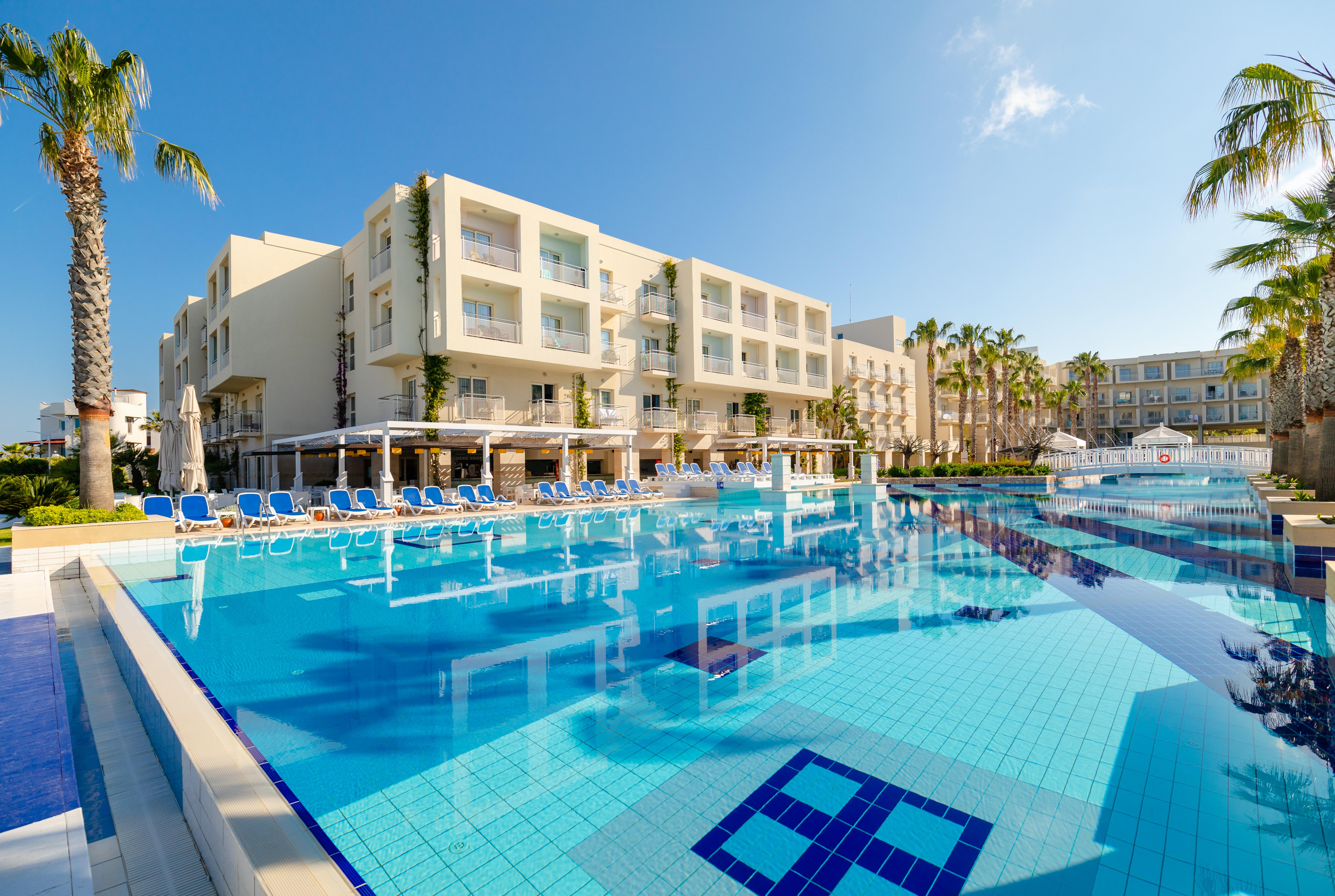 La Blanche Resort & Spa トゥルグトレイス エクステリア 写真