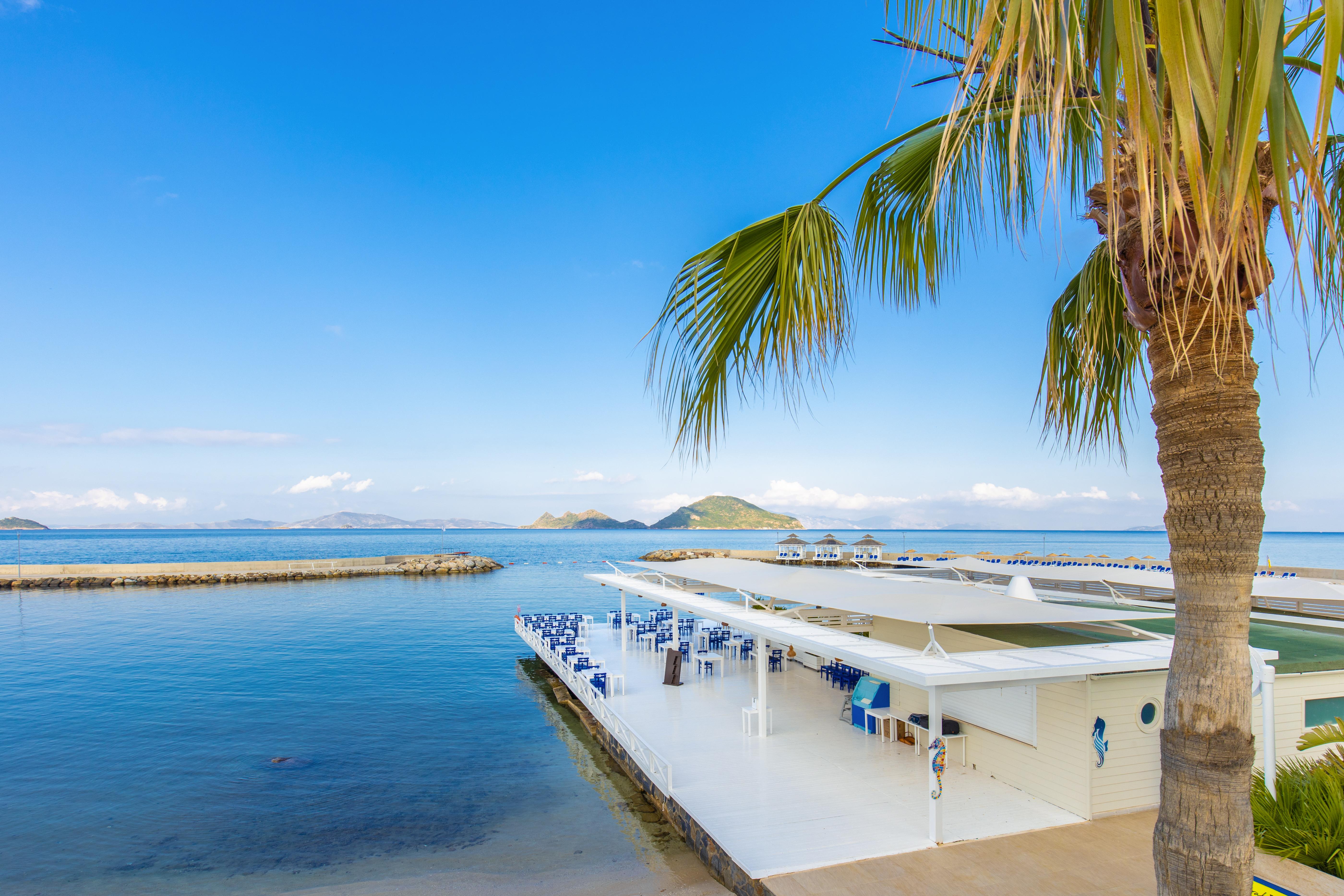 La Blanche Resort & Spa トゥルグトレイス エクステリア 写真