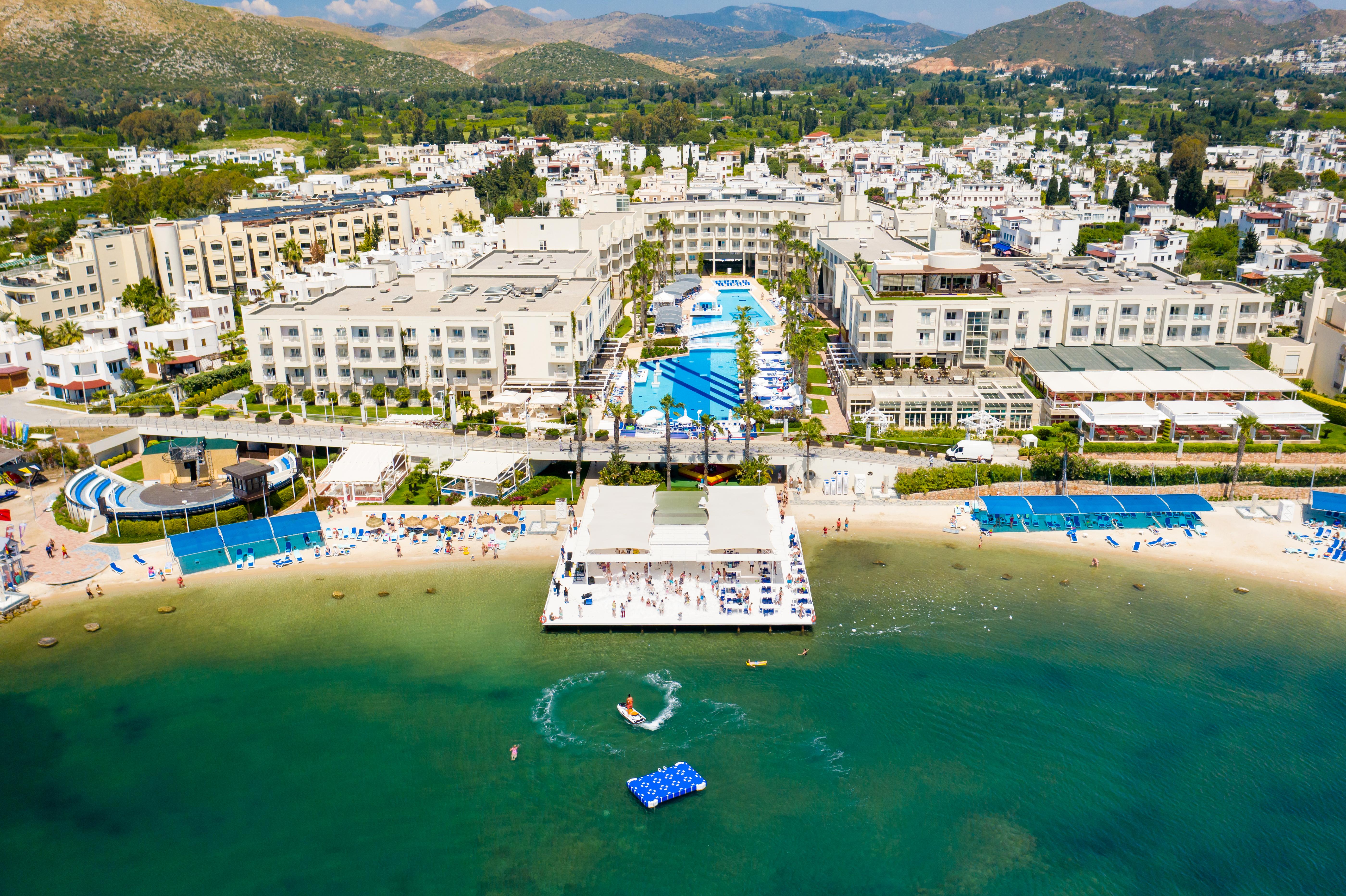 La Blanche Resort & Spa トゥルグトレイス エクステリア 写真